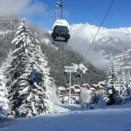 Ensoleille Centre De Station * Modane